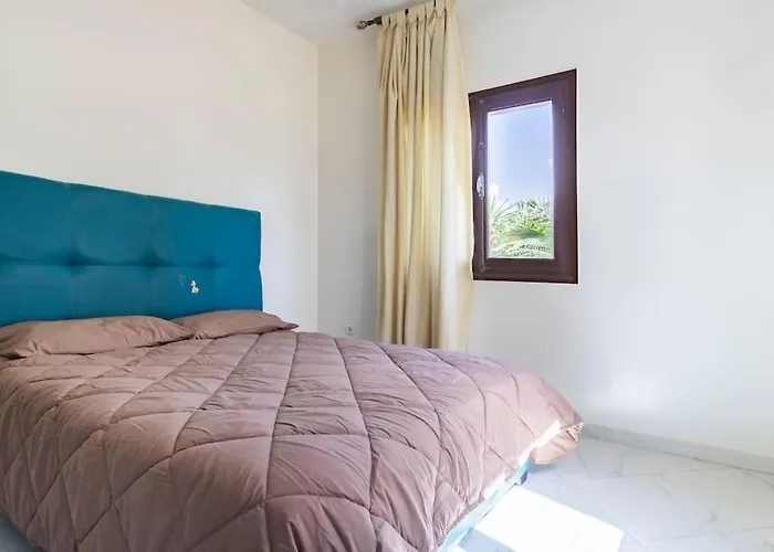 Appartement Chaleureux Et Calme, Parking, Jardin